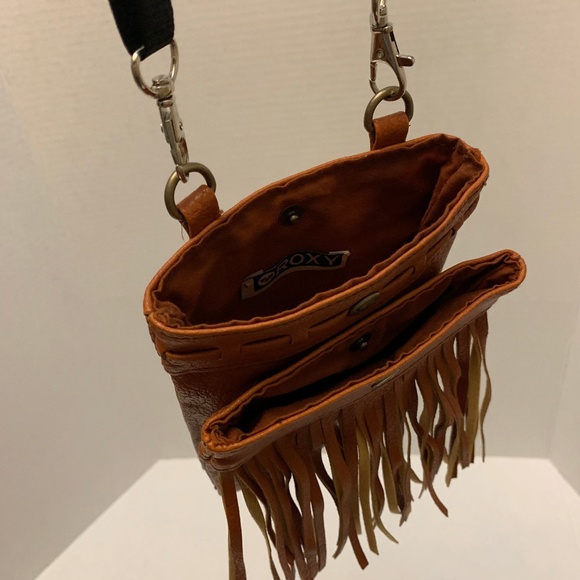 Roxy Cute Crossbody Fringe Bag Brown - Picture 8 of 8